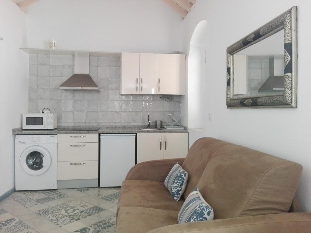 Ave Maria 10 Apartment Tarifa Bagian luar foto